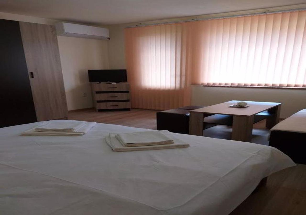 Къща За Гости Демика Sapareva Banya Esterno foto